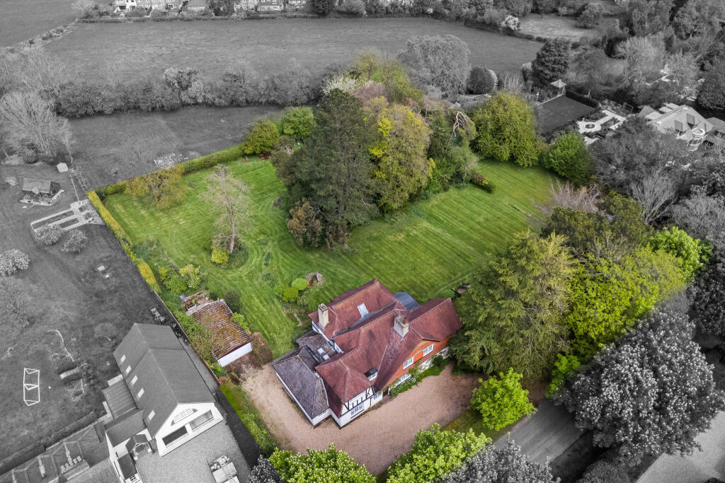 Main image of property: Grimms Hill, Great Missenden, HP16