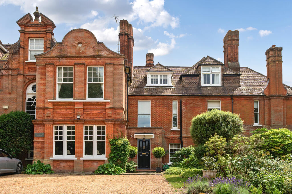 Main image of property: Perry Hill, Worplesdon, GU3