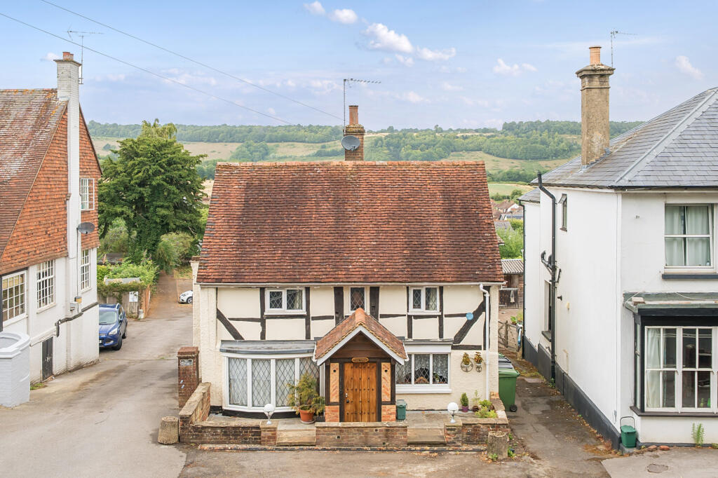 Main image of property: Guildford Road, Westcott, RH4