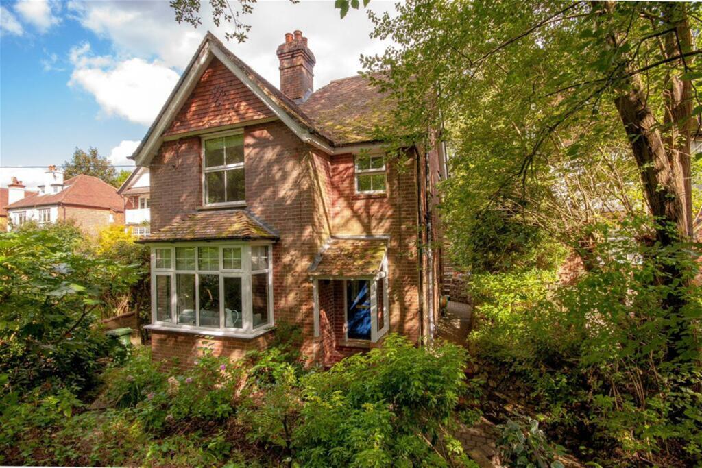 Main image of property: Marley Lane, HASLEMERE, GU27