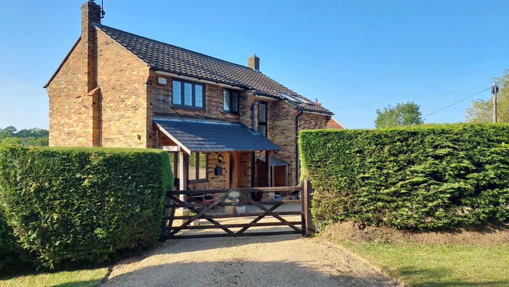 Main image of property: Grayswood Road, HASLEMERE, GU27