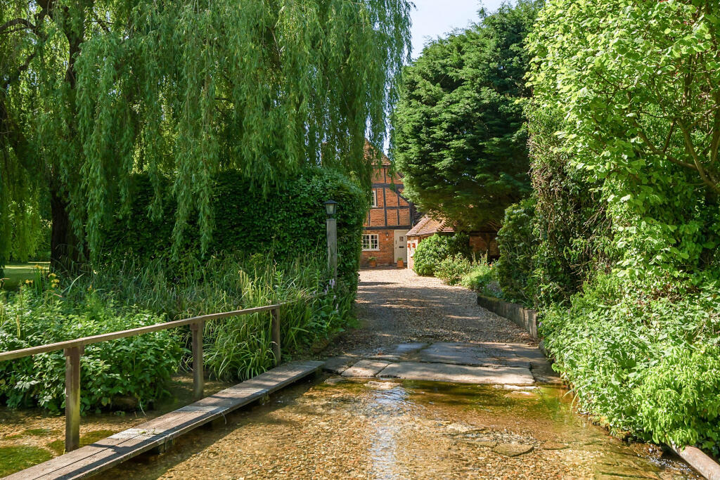 Main image of property: The Street, Ewelme, OX10