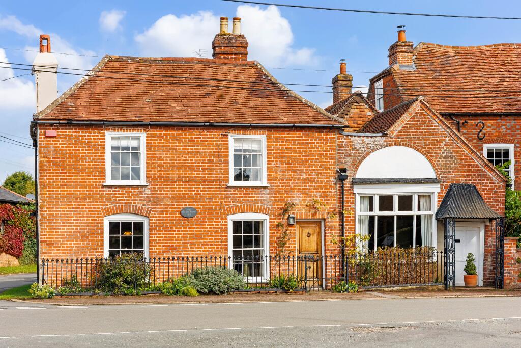 Main image of property: Chapel Lane, Ashampstead, RG8