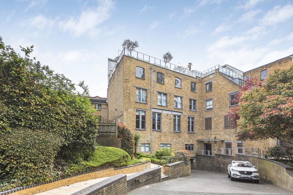 Main image of property: Gowers Walk, London, E1