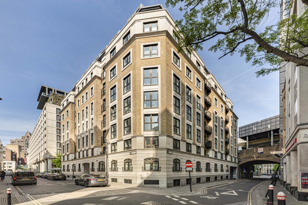 Main image of property: Pepys Street, London, EC3N