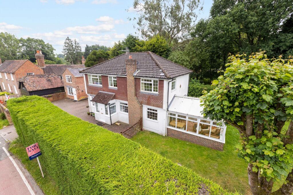 Main image of property: Park Street, Slinfold, RH13