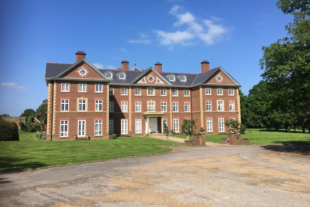 Main image of property: Byfleets Lane, Warnham, RH12