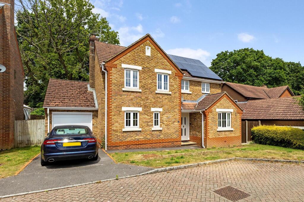 Main image of property: Azalea Avenue, Lindford, GU35