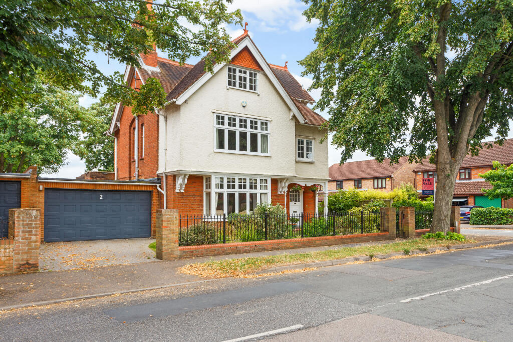 Main image of property: Linden Avenue, Maidenhead, SL6