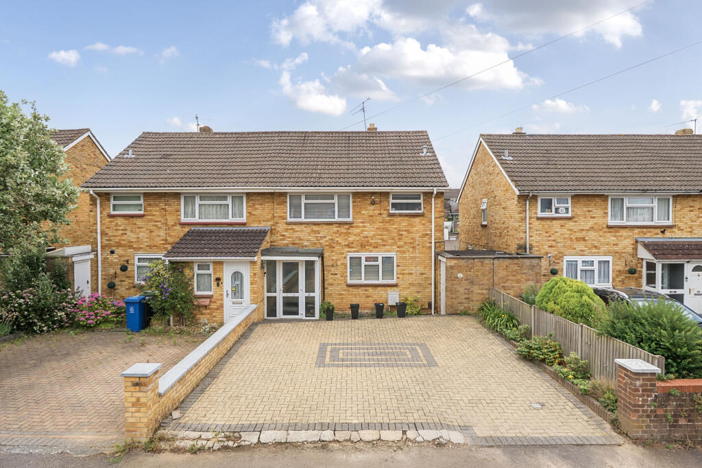 Main image of property: St. Chads Road, Maidenhead, SL6