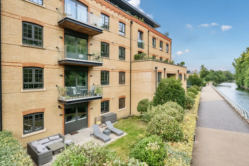 Main image of property: Glen Island, Maidenhead, SL6