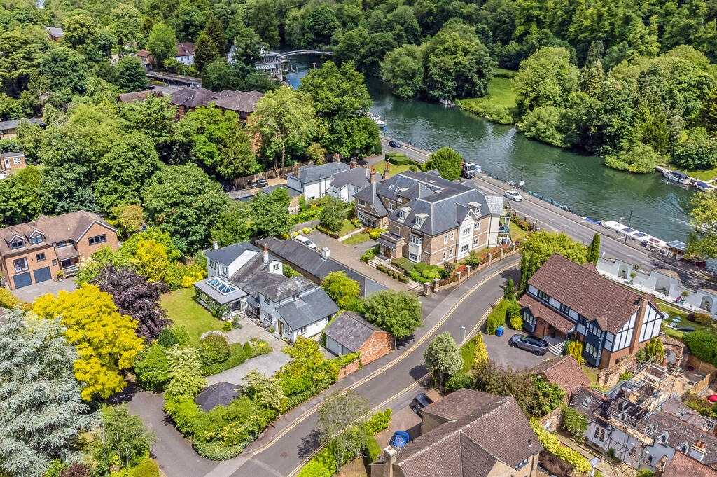 Main image of property: Longworth Drive, Maidenhead, SL6