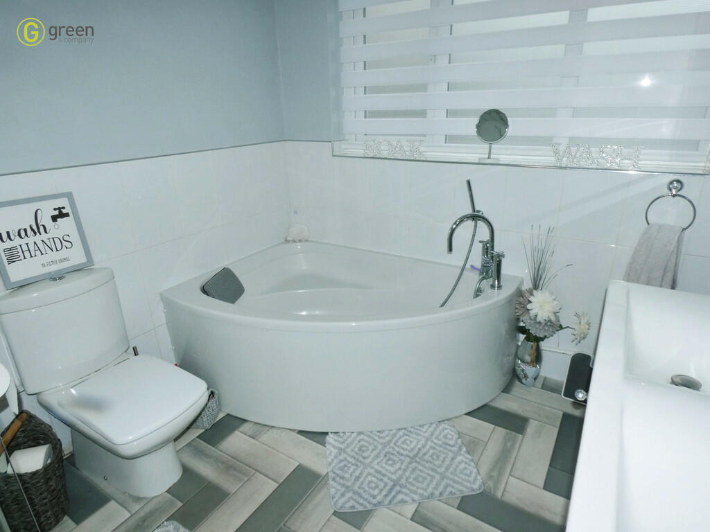 Additional property image - Broomfield Avenue, Fazeley