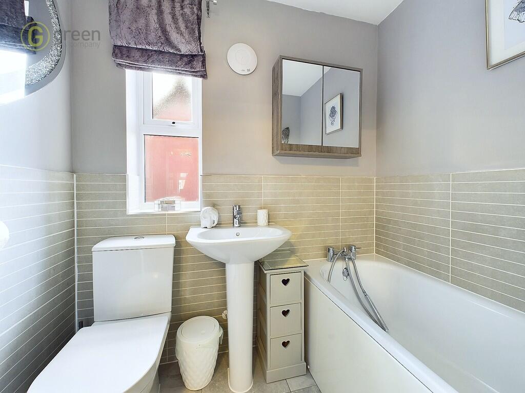Additional property image - Stonecrop Close, Peel's Meadow