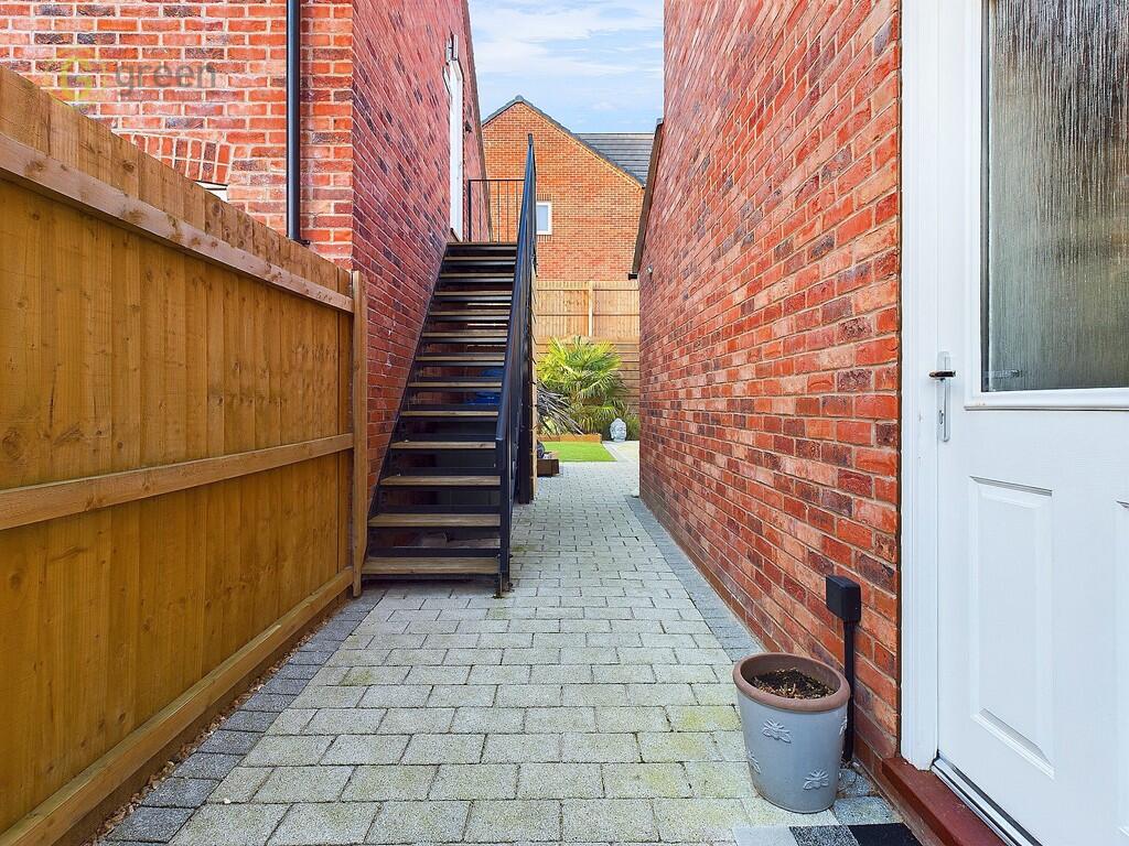 Additional property image - Stonecrop Close, Peel's Meadow
