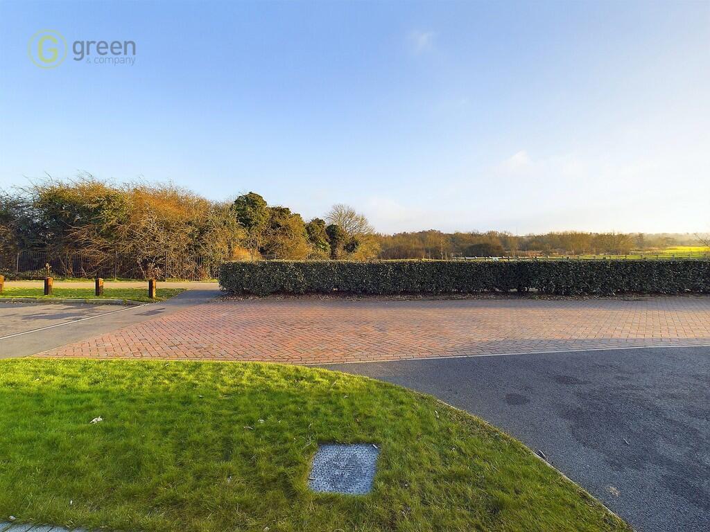 Additional property image - Stonecrop Close, Peel's Meadow