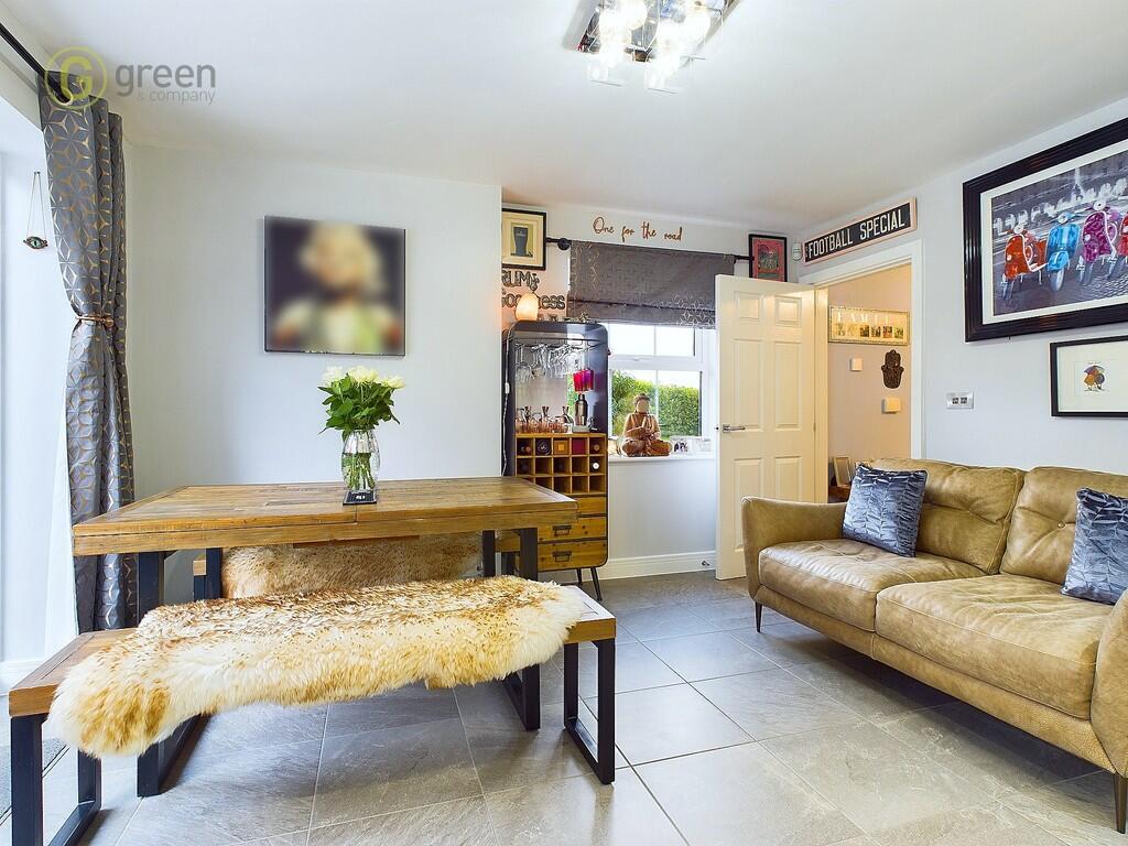 Additional property image - Stonecrop Close, Peel's Meadow