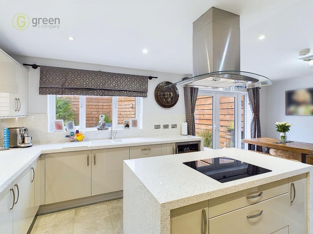 Additional property image - Stonecrop Close, Peel's Meadow