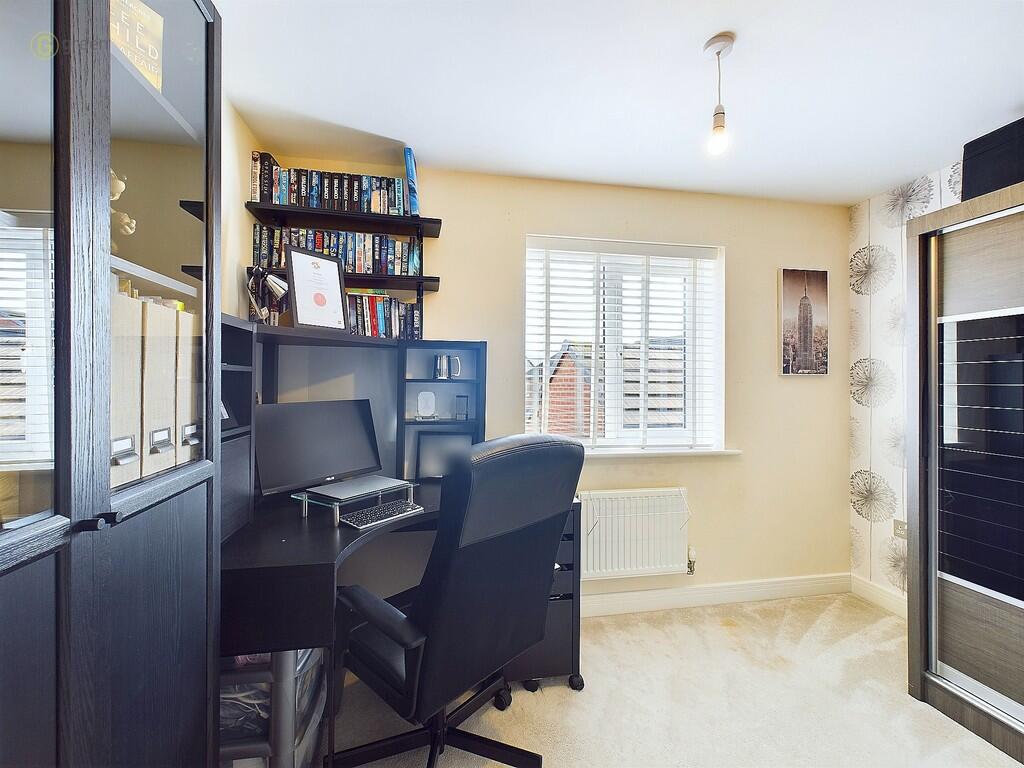 Additional property image - Clover Close, Tamworth