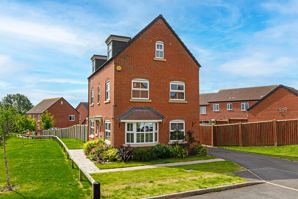 Main image of property: Coltsfoot Close, off Meadow Way