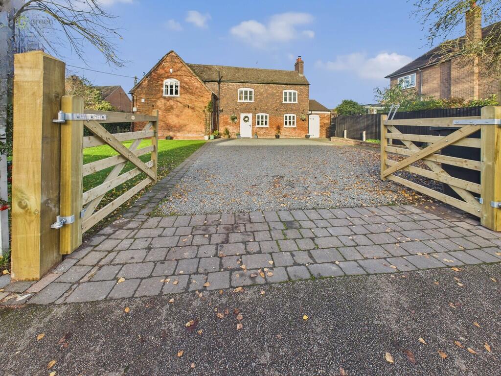 Main image of property: The Square, Elford