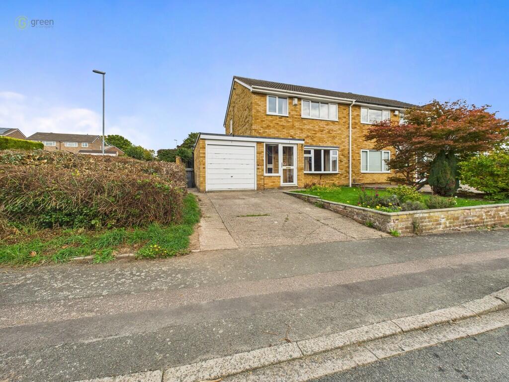 Main image of property: Farm Close, Perrycrofts