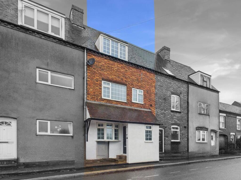 Main image of property: Long Street, Dordon