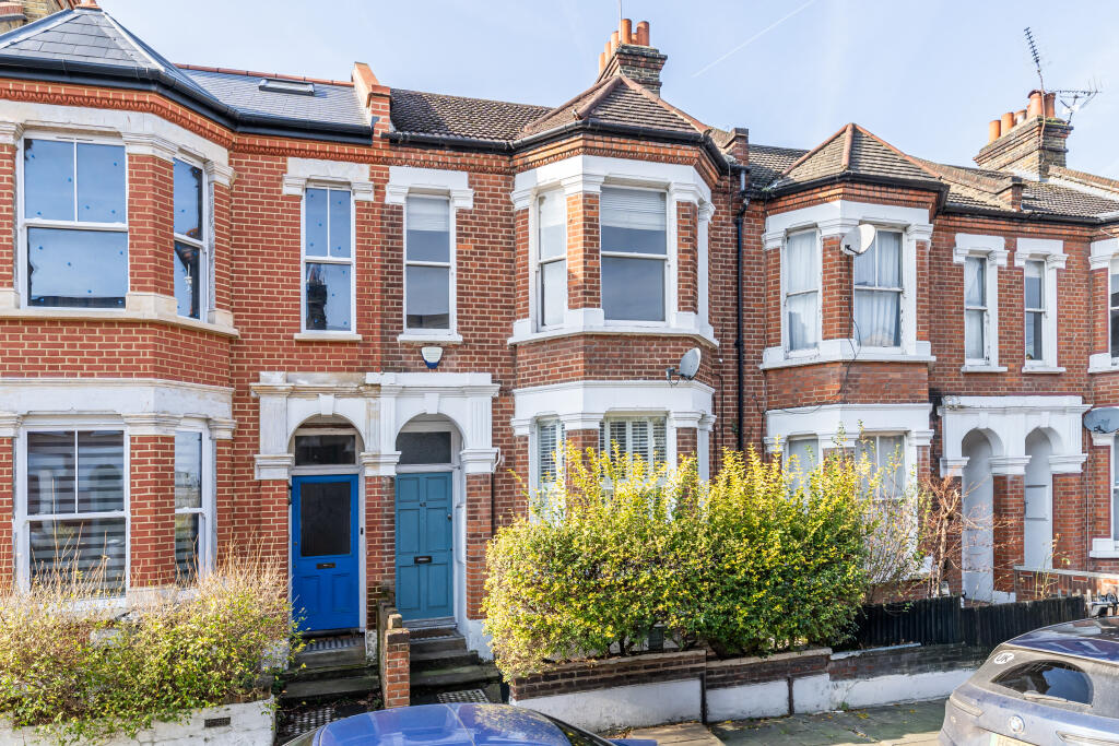 Main image of property: Brayburne Avenue, London, SW4