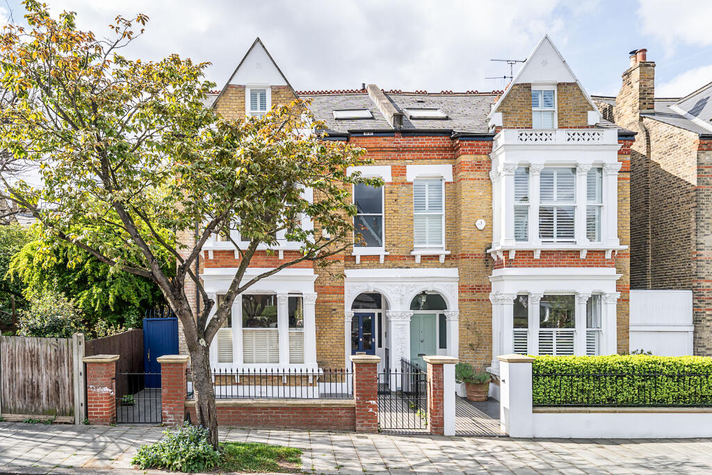 Main image of property: Elms Road, LONDON, SW4