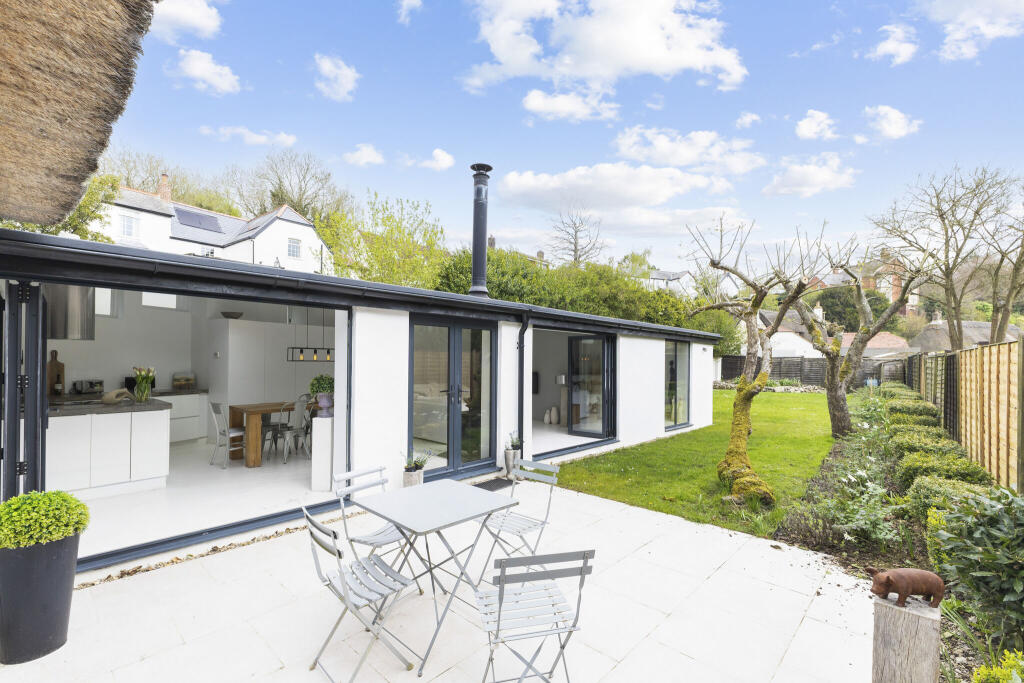 Main image of property: Bishopstone, Swindon, SN6