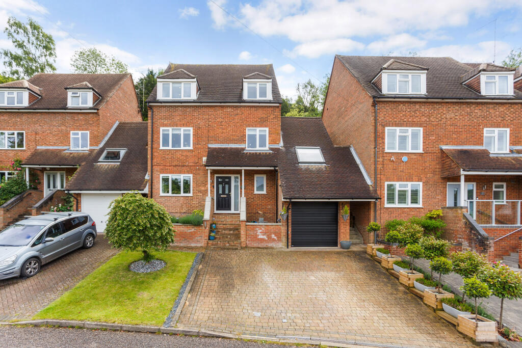 Main image of property: Badgers Way, Marlow Bottom, SL7