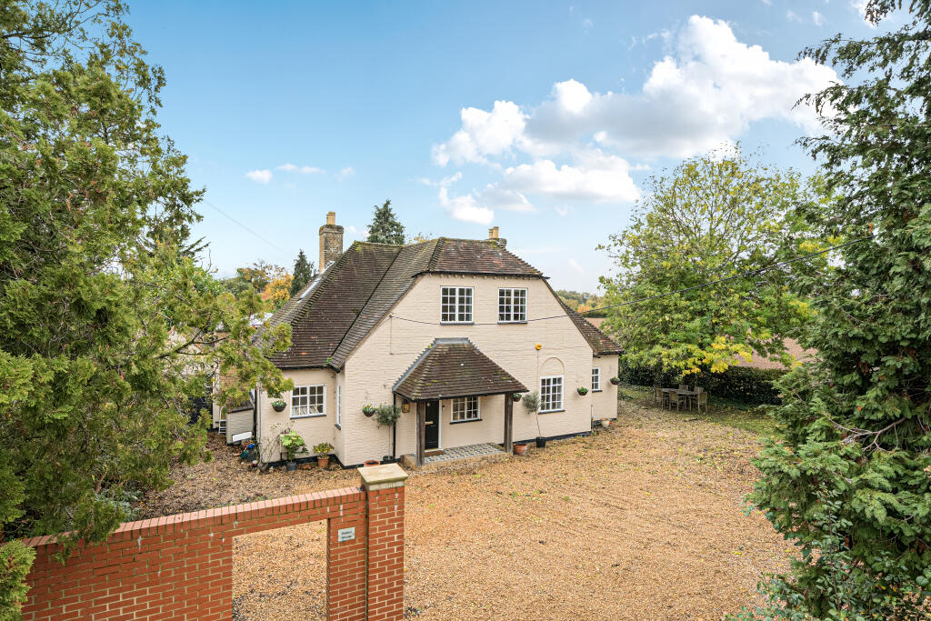 Main image of property: Marlow Road, Bourne End, SL8
