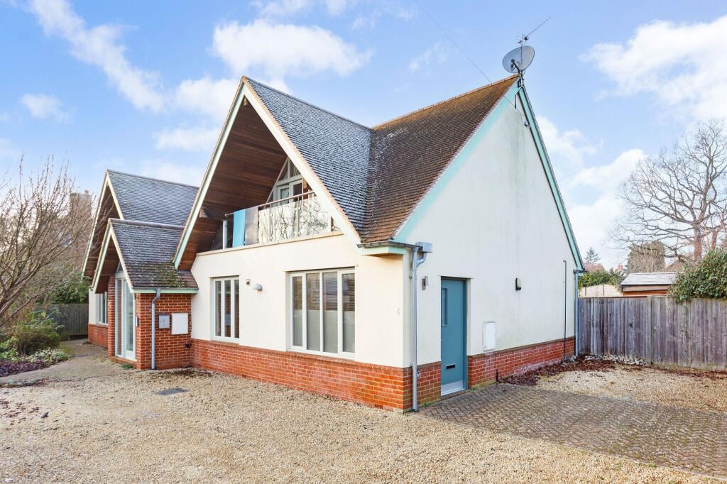 Main image of property: Davenant Road, Oxford, OX2