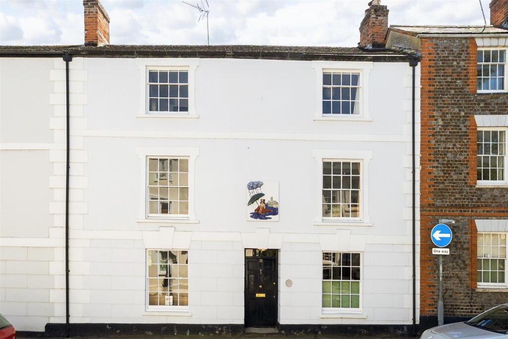 Main image of property: Gloucester Street, Faringdon, SN7