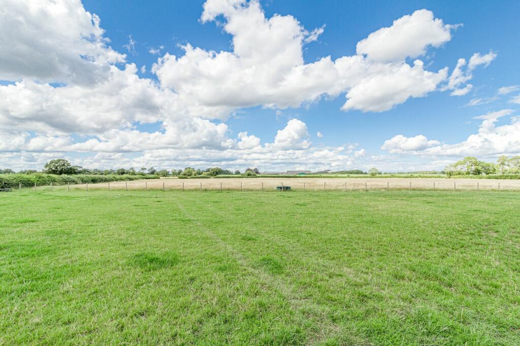 Additional property image - Stoke Golding WARWICKSHIRE