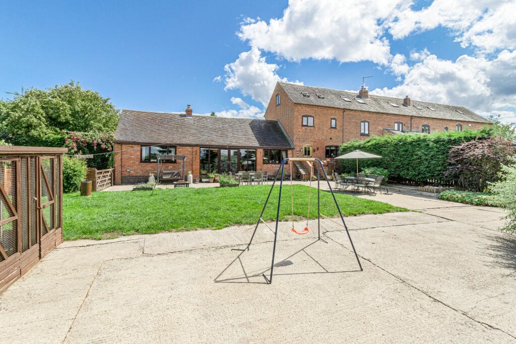 Additional property image - Stoke Golding WARWICKSHIRE