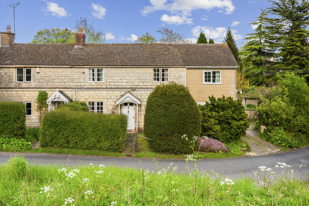 2 bedroom semidetached house for sale in Edge Lane, Edge, Stroud, GL6
