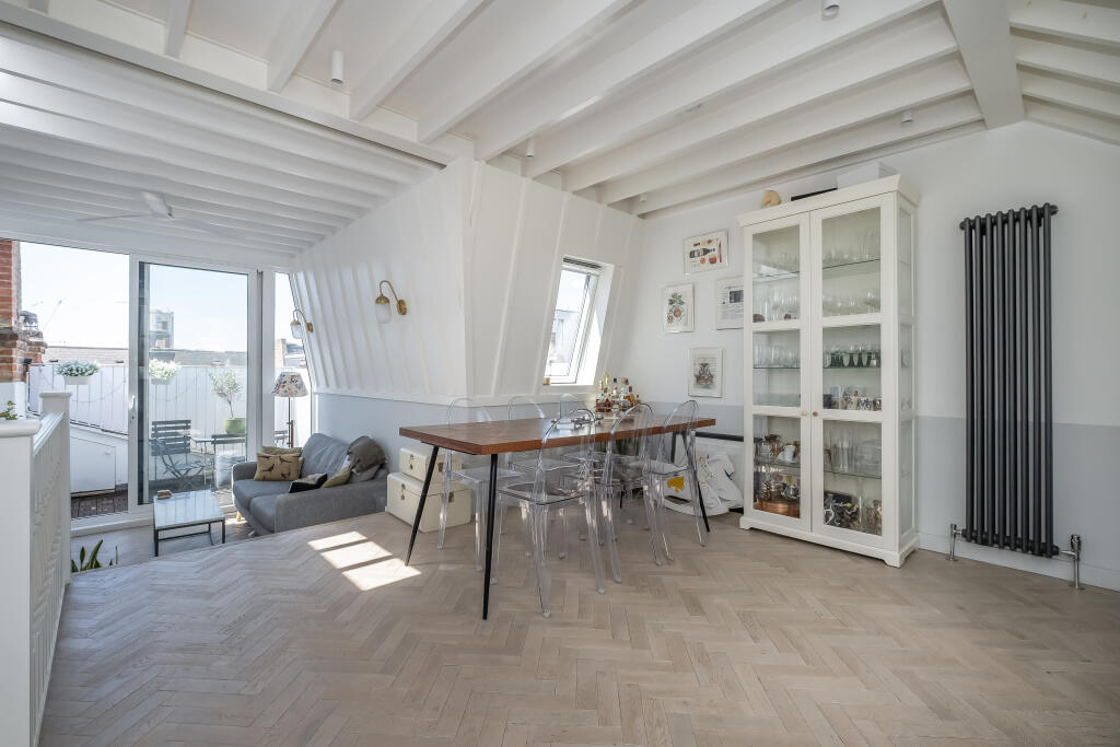 Main image of property: Tynemouth Street, London, SW6