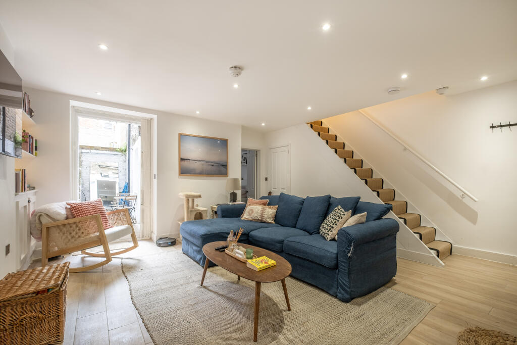 Main image of property: Fulham Road, London, SW6