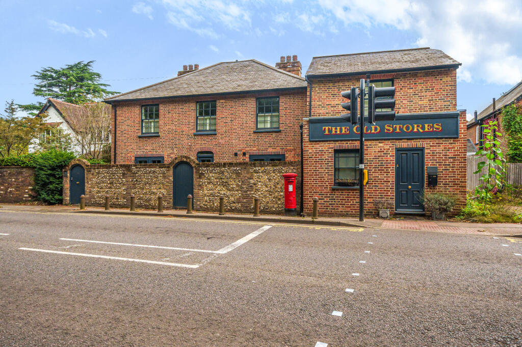 Main image of property: Rickmansworth Road, Chorleywood, WD3