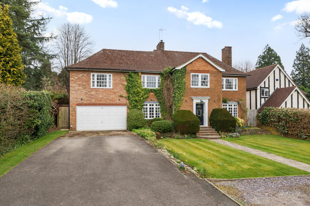 Main image of property: The Drive, Rickmansworth, WD3