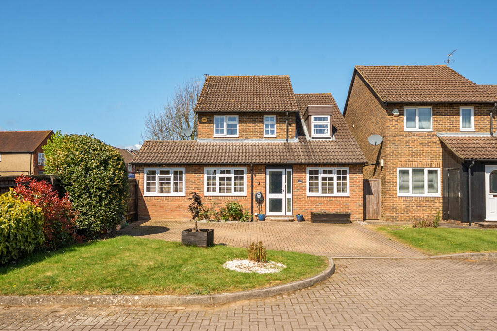 Main image of property: New Hall Close, Hemel Hempstead, HP3