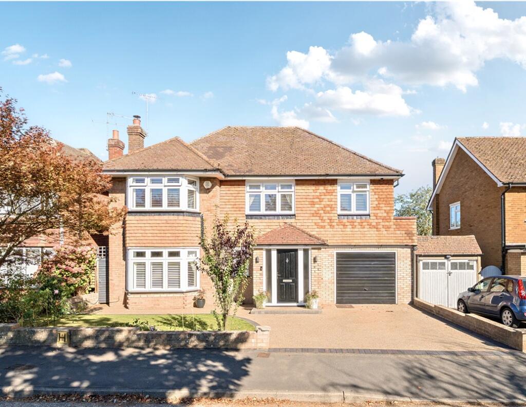 Main image of property: Long Lane, Rickmansworth, WD3