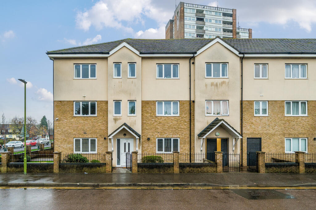 Main image of property: York Way, Watford, WD25