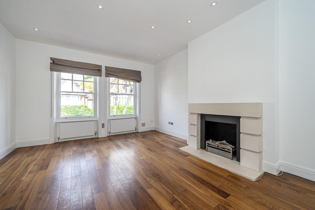 Main image of property: Kidderpore Gardens, London, NW3