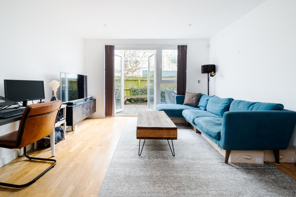 Main image of property: Prebend Street, London, N1