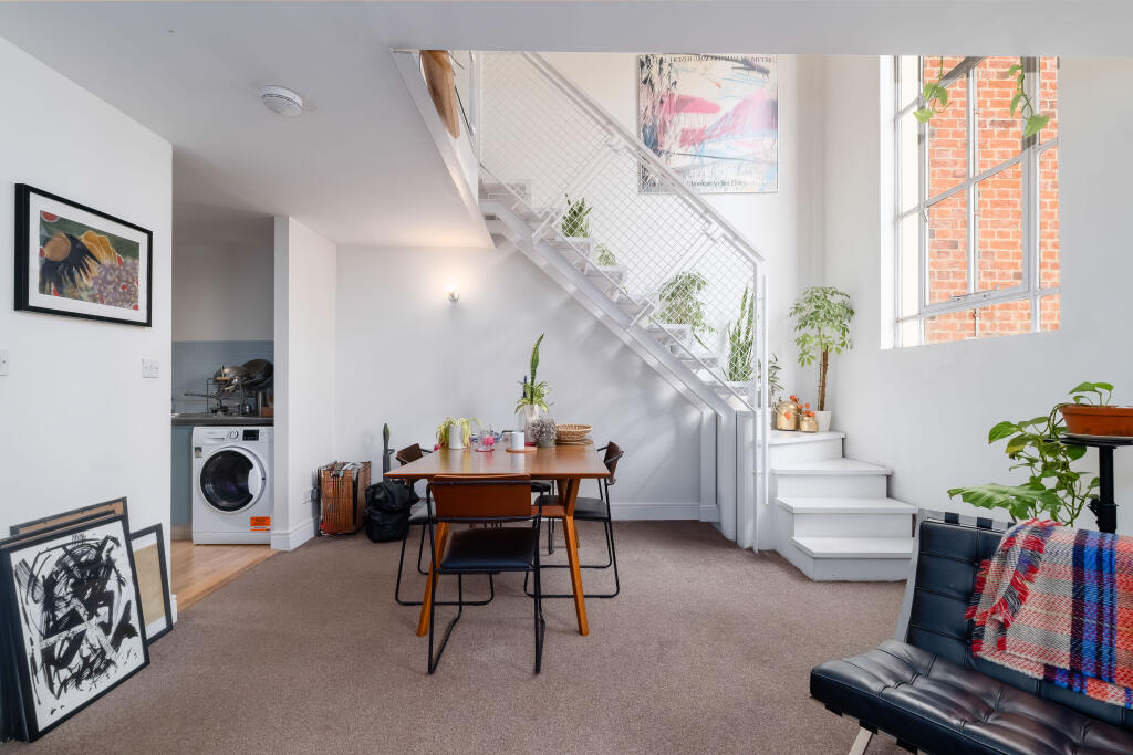 Main image of property: Manor Gardens, London, N7