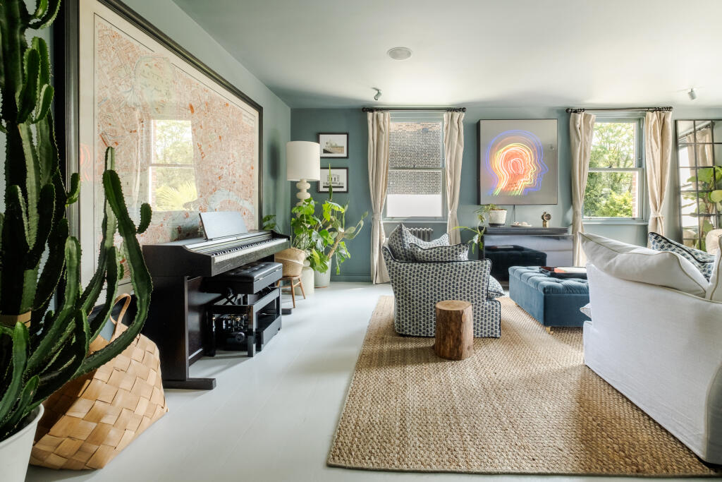 Main image of property: Canonbury Lane, London, N1