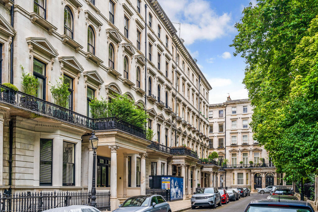 Main image of property: Ennismore Gardens, LONDON, SW7