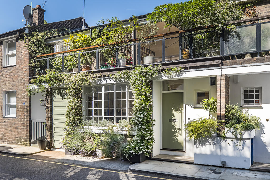 Main image of property: Stanhope Mews East, LONDON, SW7